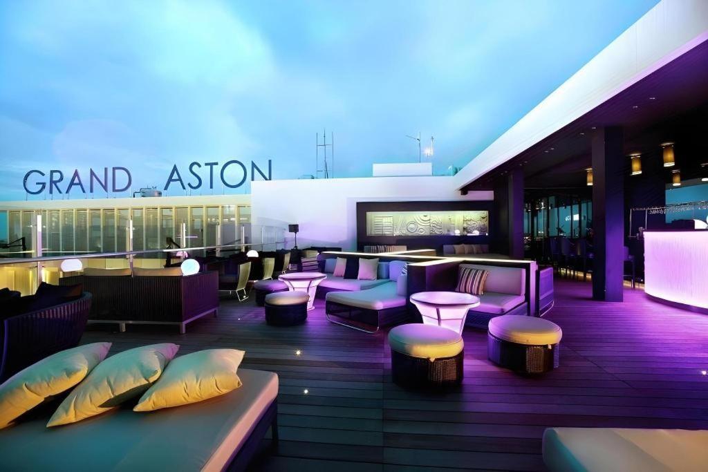Artotel Suites Bianti Jogjacarta Exterior foto